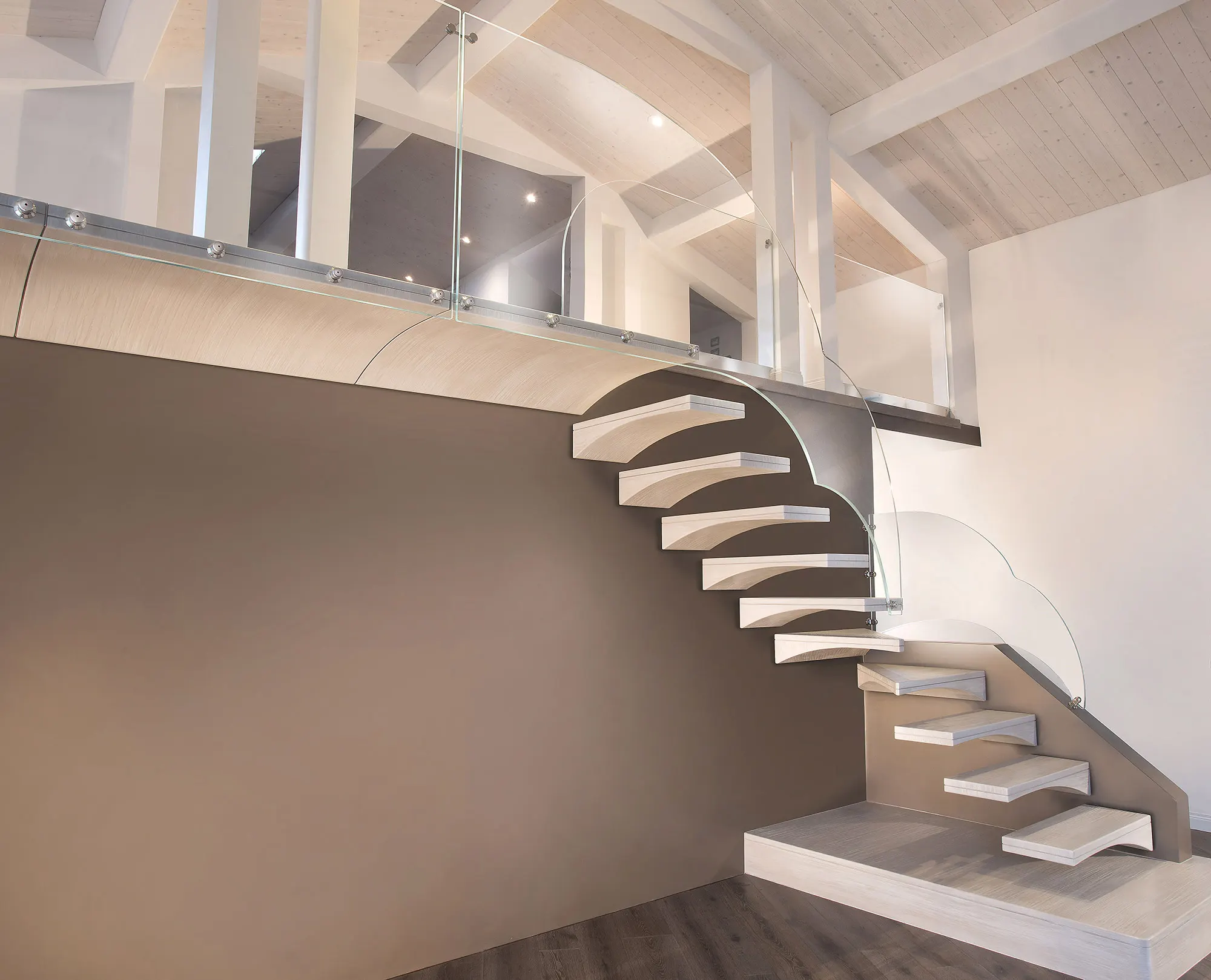 wing shaped open cantilever staircase1