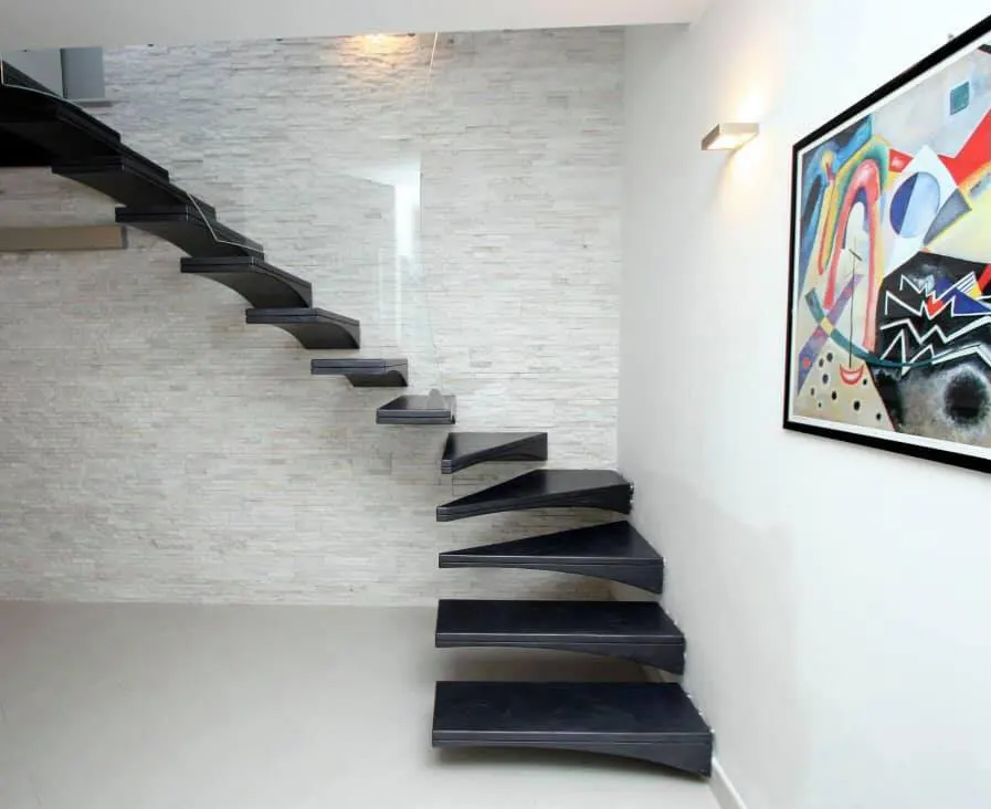 wing-shaped-wood-stairs-marretti4