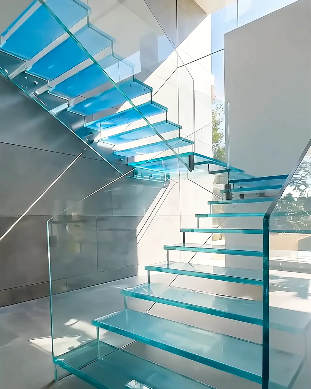 pure glass staircase marretti2